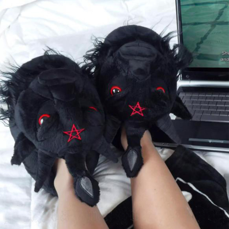Michael Myers Slippers Devil R - Men Shoes Myer ulasan dan harga